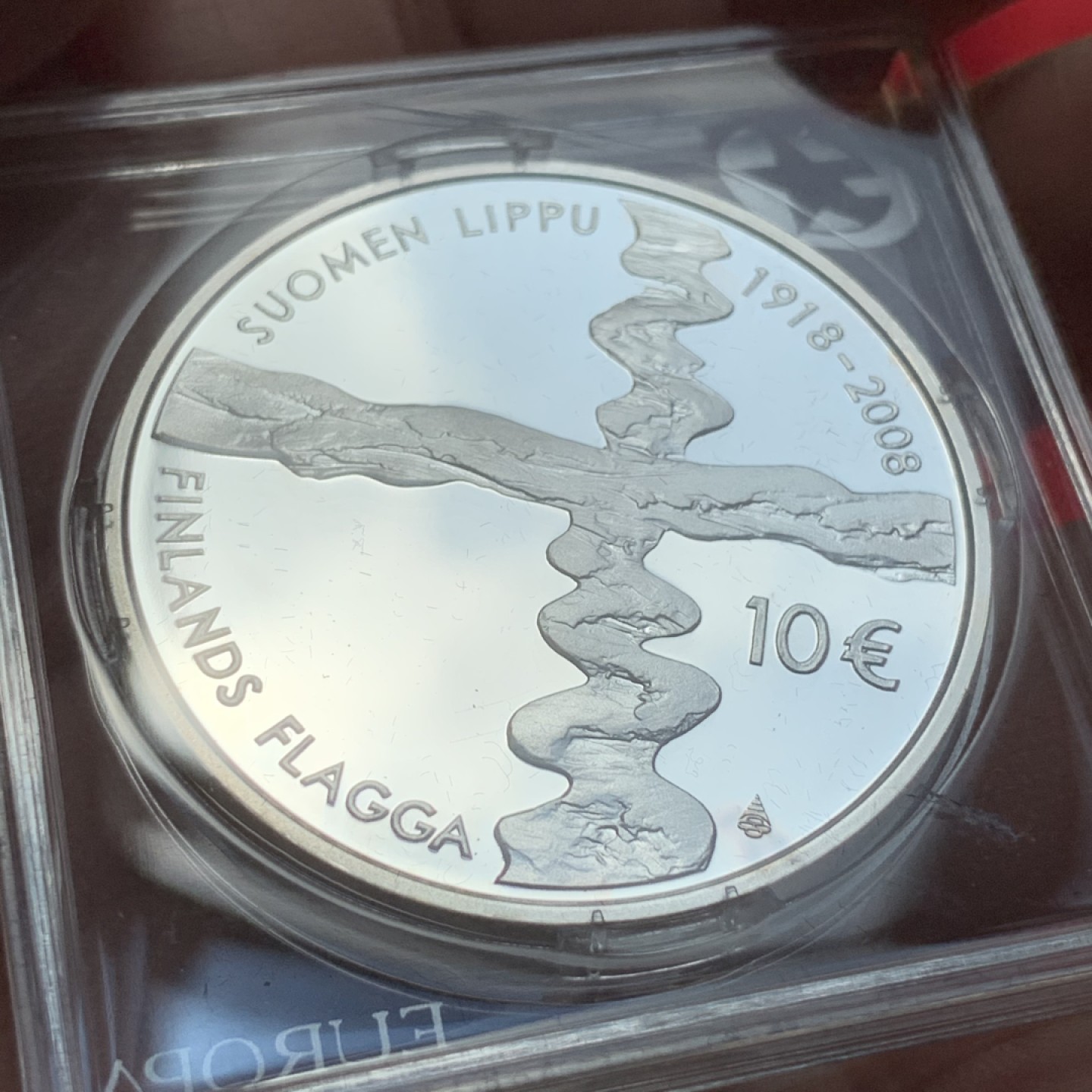 《竞宝斋》第89场-本周日，周一，周四，3场连拍（全场不限金额包邮） 芬兰 2008年国旗九十周年纪念 10欧元 精制大银币 25.5克 925银