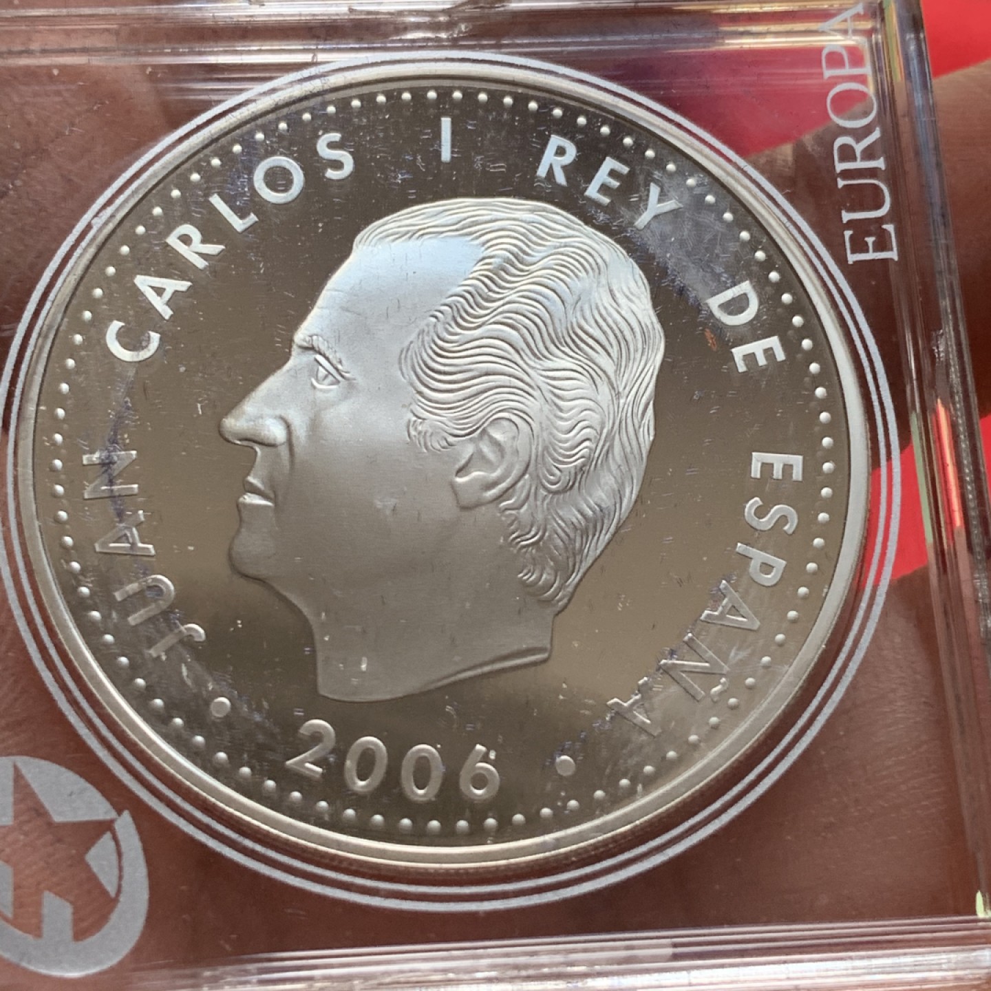 《竞宝斋》第89场-本周日，周一，周四，3场连拍（全场不限金额包邮） 西班牙 2006年 欧洲杰出人物卡洛斯五世 10欧元 精制大银币 27克 925银