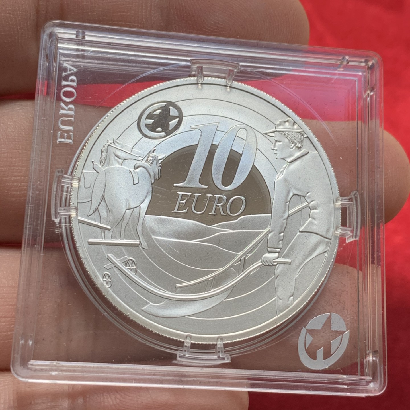 《竞宝斋》第89场-本周日，周一，周四，3场连拍（全场不限金额包邮） 爱尔兰 2009年 农夫耕田 10欧元 精制大银币 28.28克 925银