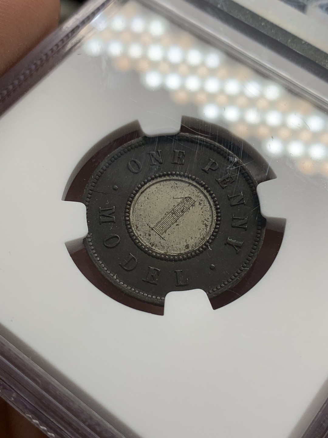 《竞宝斋》第89场-本周日，周一，周四，3场连拍（全场不限金额包邮） NGC-UNC 英国 1844年 维多利亚1便士 双色币 