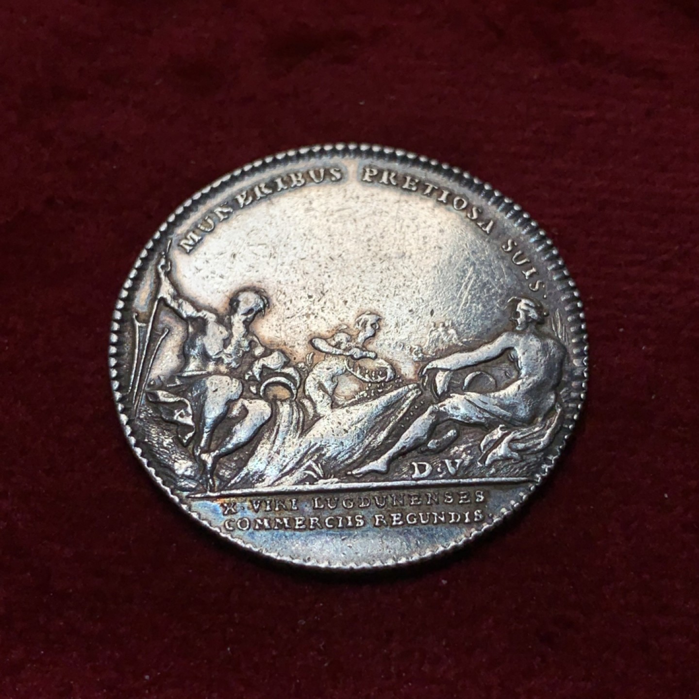 《竞宝斋》第89场-本周日，周一，周四，3场连拍（全场不限金额包邮） 法国 17-18世纪 无纪年 河神银质代币 工艺不错 细节优秀