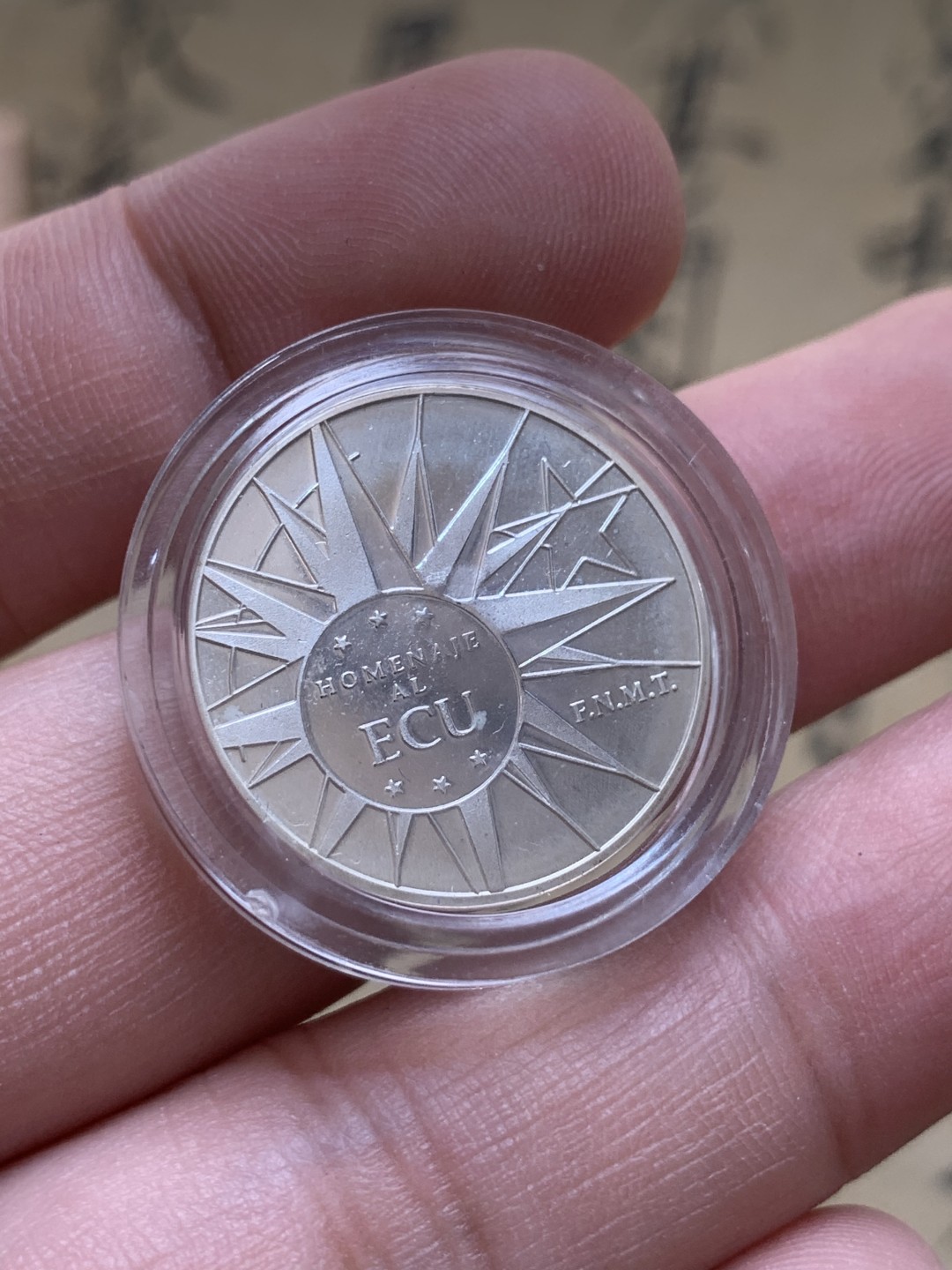 《竞宝斋》第89场-本周日，周一，周四，3场连拍（全场不限金额包邮） 木盒 西班牙1989年纪念 ECU银章 属于1ECU尺寸同系列 925银