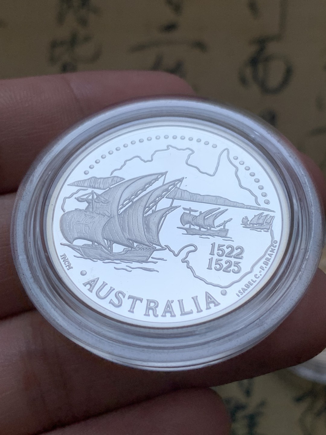 《竞宝斋》第89场-本周日，周一，周四，3场连拍（全场不限金额包邮） 原盒证书 葡萄牙1995年 纪念马六甲印尼群岛东帝汶澳大利亚航线开辟 四枚装 200埃斯库多精制大银币 单枚26.5克 925银 非常漂亮