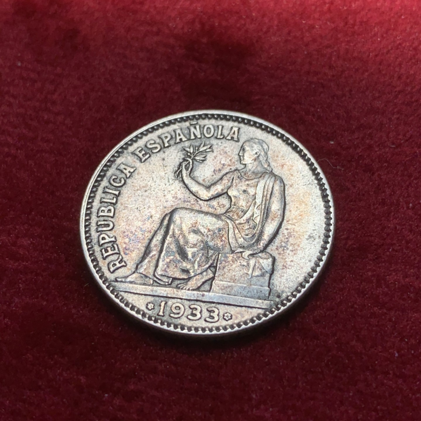 《竞宝斋》第89场-本周日，周一，周四，3场连拍（全场不限金额包邮） 1933年西班牙内战1比塞塔  银币