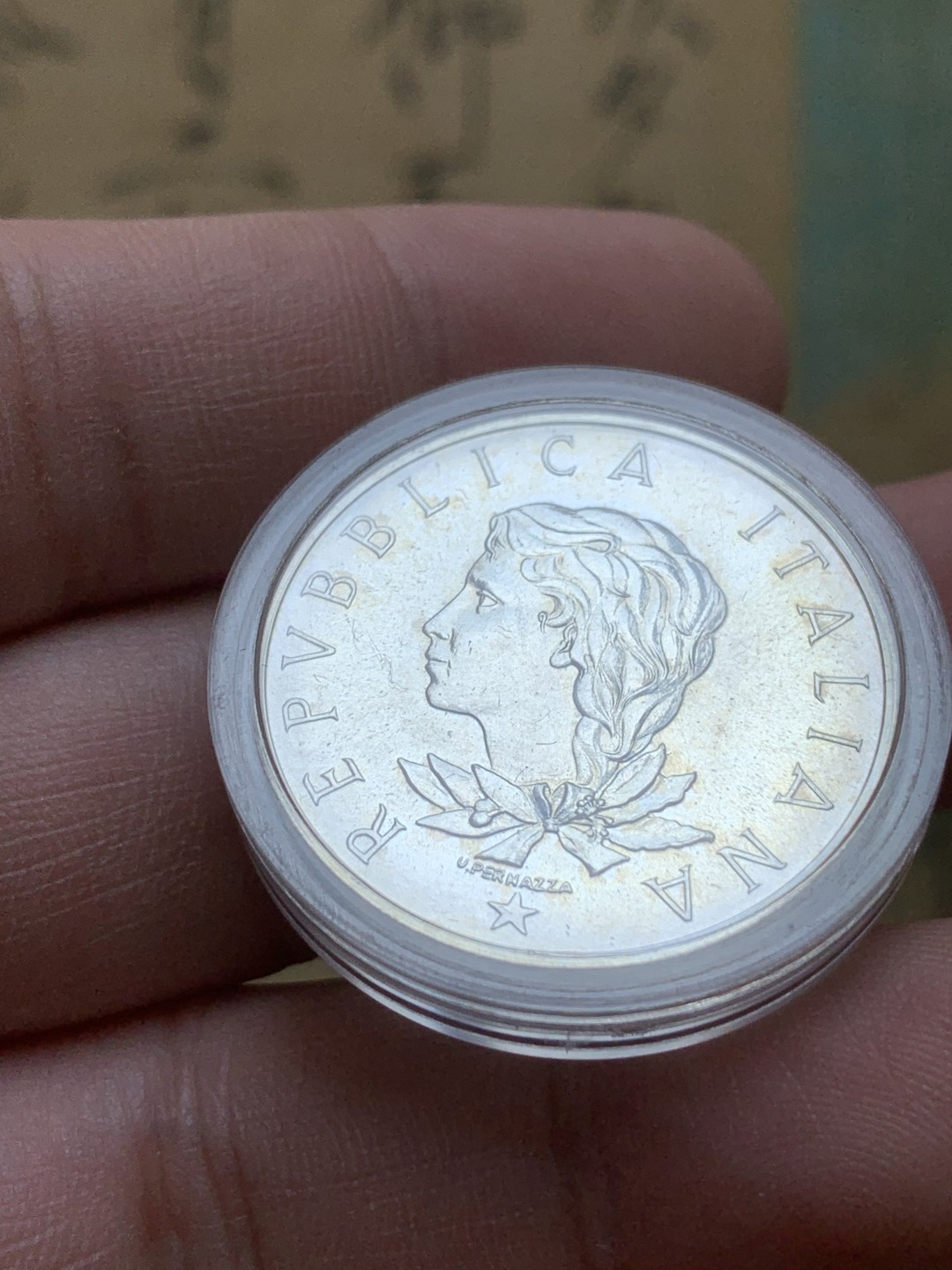 《竞宝斋》第89场-本周日，周一，周四，3场连拍（全场不限金额包邮） 原盒证书 意大利1990年 欧元区纪念500里拉银币 出厂状态