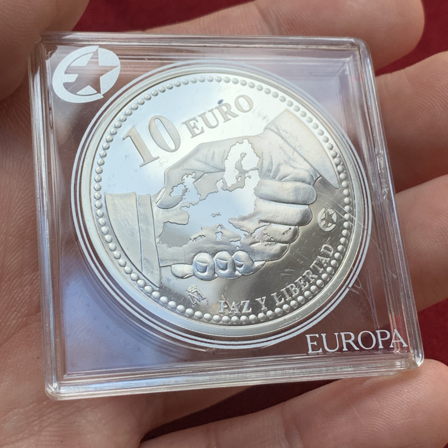 《竞宝斋》第89场-本周日，周一，周四，3场连拍（全场不限金额包邮） 西班牙 2005年 纪念欧洲和平自由六十周年10欧元银币 27克 925银