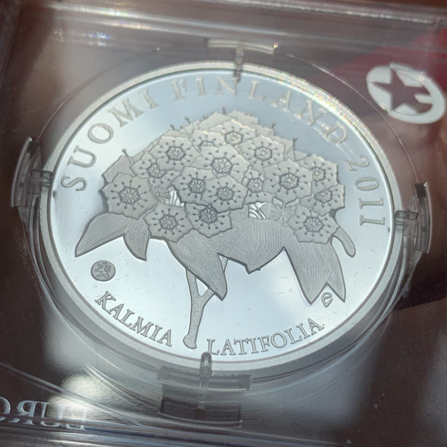 《竞宝斋》第89场-本周日，周一，周四，3场连拍（全场不限金额包邮） 芬兰 2011年 探险家佩尔·卡尔姆 10欧元精制 银币 17克 925银