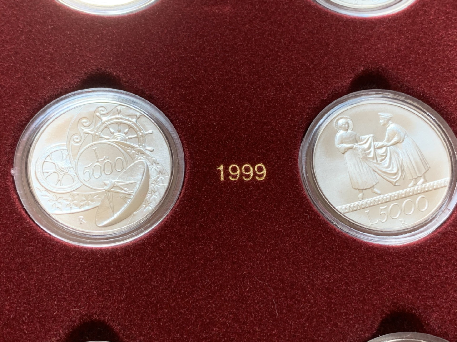 《竞宝斋》第89场-本周日，周一，周四，3场连拍（全场不限金额包邮） 原盒证书 意大利1998-2000年 千禧年六枚装 2000/5000/10000里拉 银币 完美品