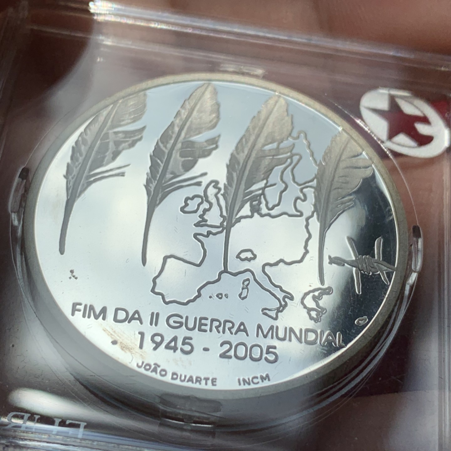 《竞宝斋》第89场-本周日，周一，周四，3场连拍（全场不限金额包邮） 葡萄牙 2005年 纪念二战结束 8欧元 精制大银币 31.1克 925银