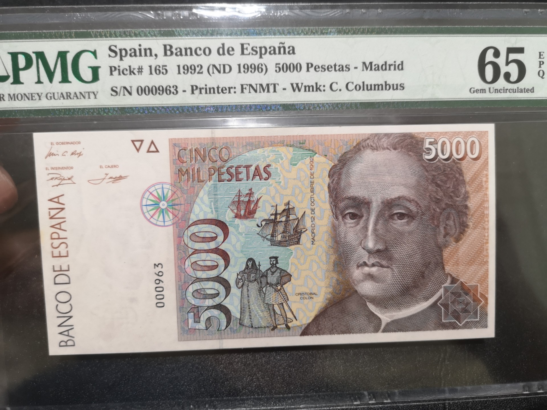 《外钞收藏家》第一百九十八期 1992年西班牙5000比塞塔 PMG65 百位号963 跟上下是全同号