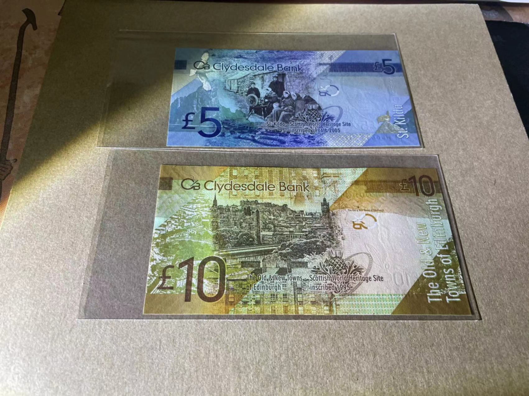 【Blue Auction】✨世界纸币精拍第218期【精】——安彻尔和安娜 【一组2张 首发冠】苏格兰 2009年5-10镑 全新UNC