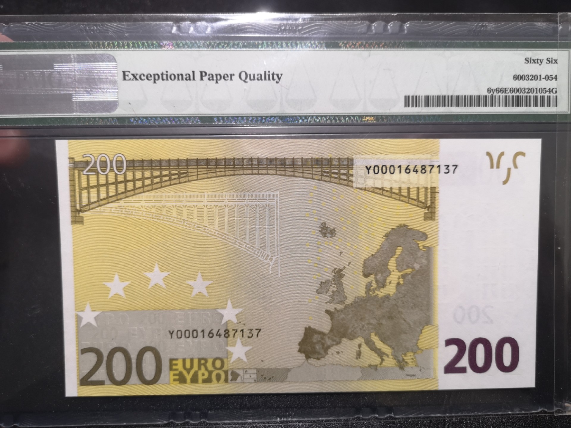 《外钞收藏家》第一百九十八期 2002年一签200欧元 PMG66 希腊版