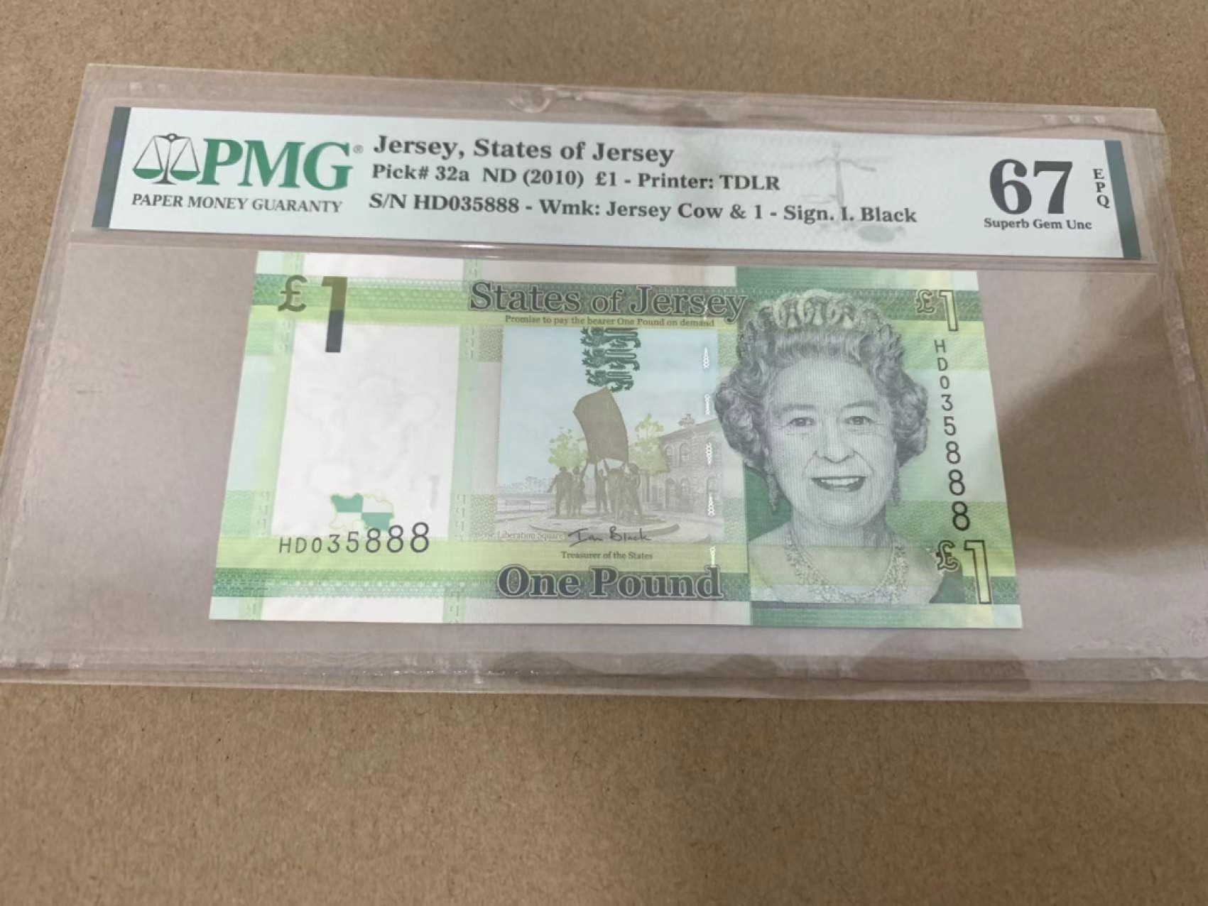 【Blue Auction】✨世界纸币精拍第218期【精】——安彻尔和安娜 【888豹子号无47】泽西 2010年1镑 PMG67EPQ 女王