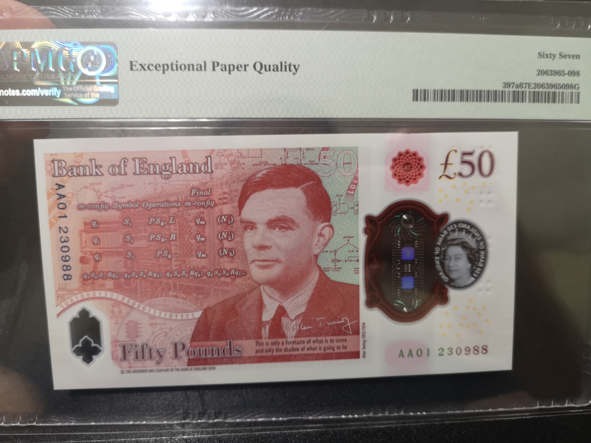 《外钞收藏家》第一百九十八期 2020年英国最新版50镑 PMG67高分 无47尾88 AA01首发冠