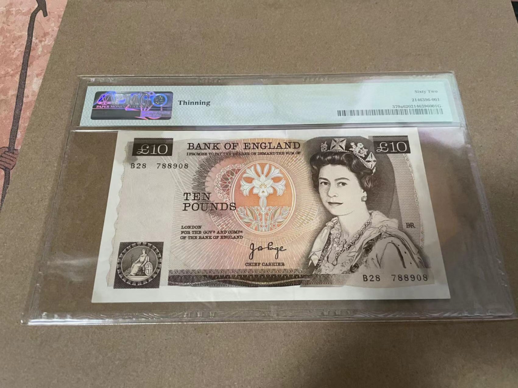 【Blue Auction】✨世界纸币精拍第218期【精】——安彻尔和安娜 【错版】英国 D序列 1975-80年10镑 PMG62