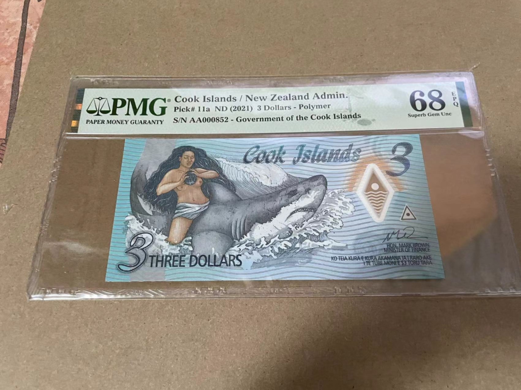 【Blue Auction】✨世界纸币精拍第218期【精】——安彻尔和安娜  【AA冠852号】库克群岛 2021年3元 PMG68EPQ 高分