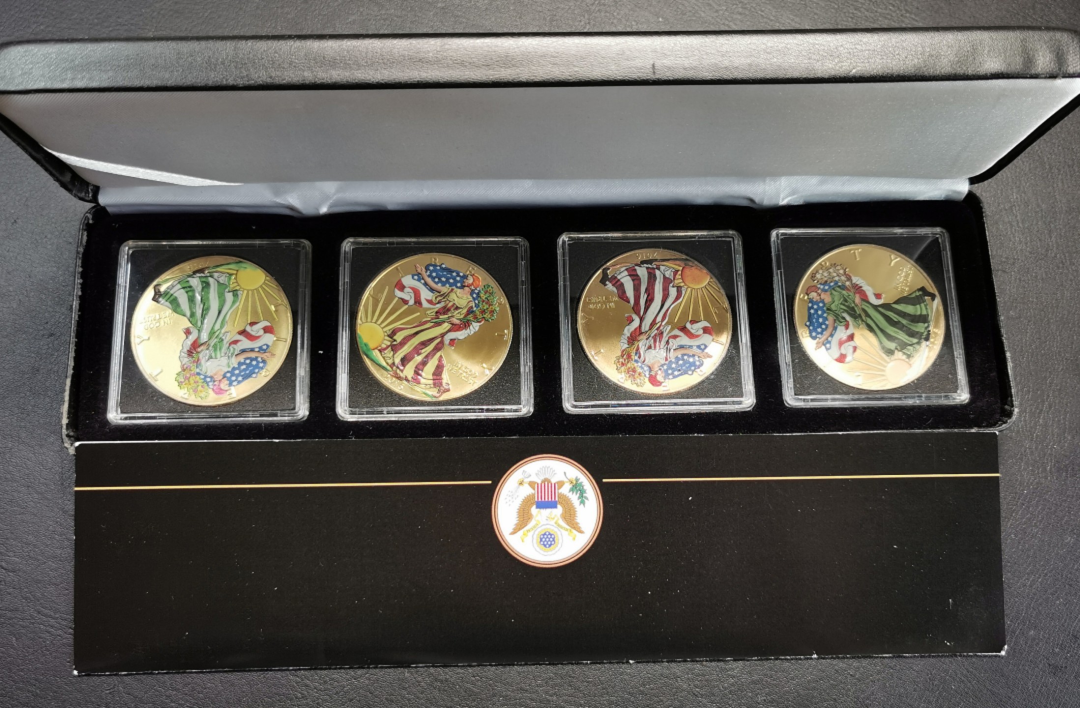 凡希社世界钱币微拍第二百零九期 美国四季彩银DOLLAR四枚 原厂盒证！