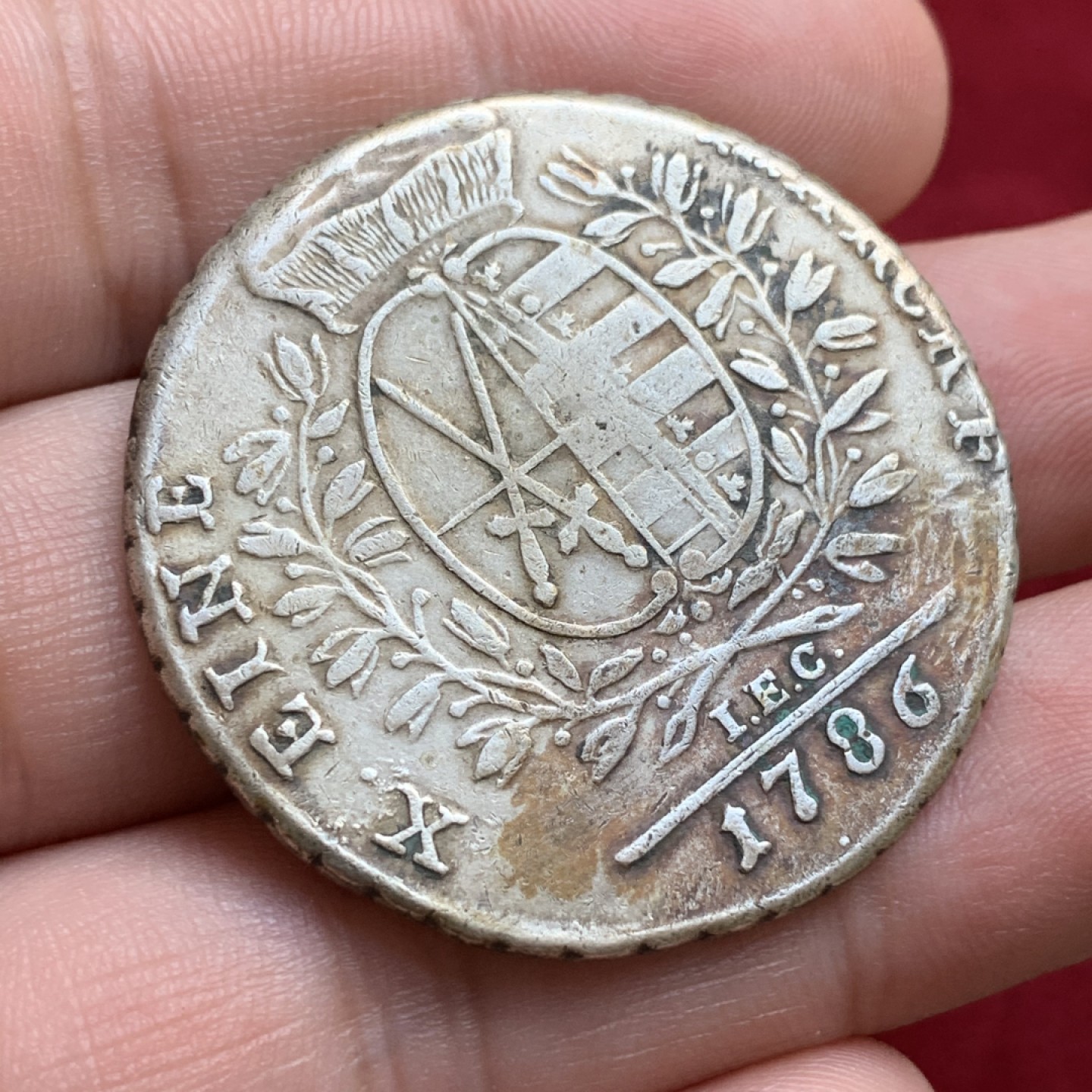 《竞宝斋》第91场-本周日，周一2场连拍（全场不限金额包邮） 德国萨克森 1786年奥古斯特国王 大泰勒银币 少见品种