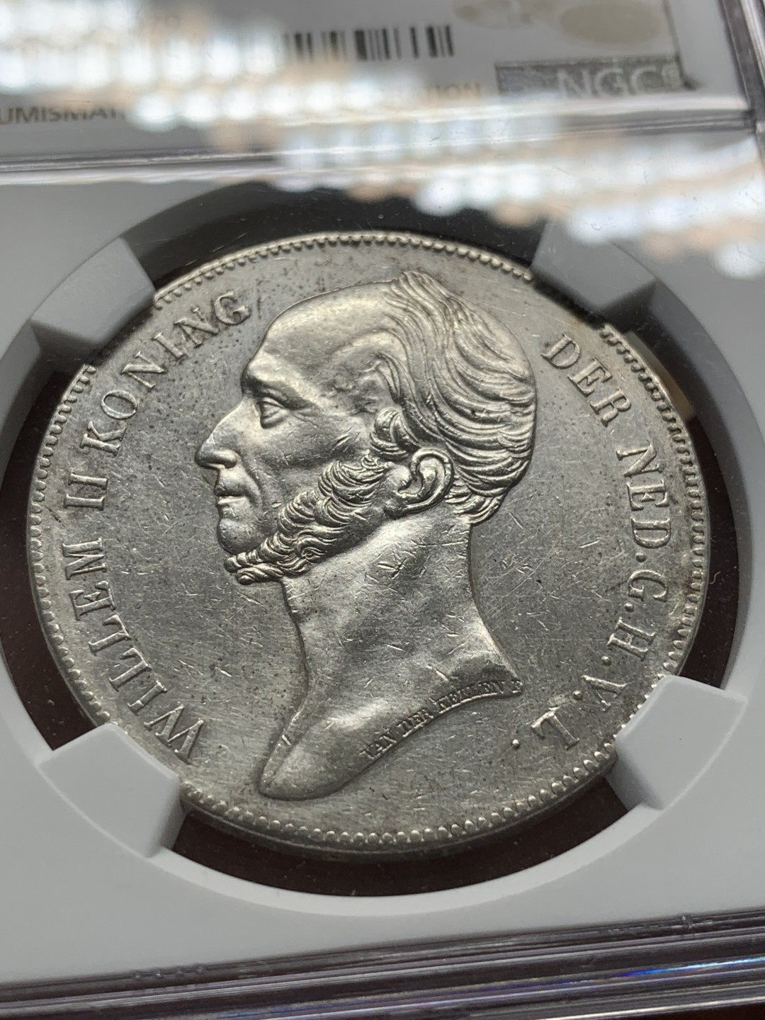 《竞宝斋》第91场-本周日，周一2场连拍（全场不限金额包邮） NGC UNCD 1842年荷兰威廉二世长脖子2.5盾银币 长脖子好品不多，这年份一共就一个MS62+，2个UNCD，加起来3个未流通品