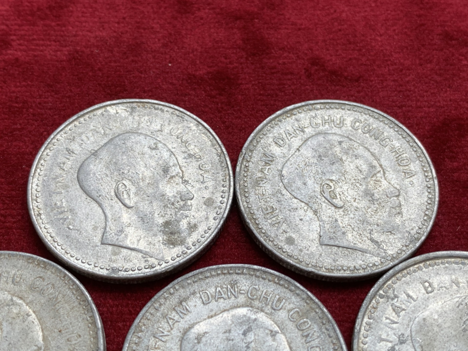 《竞宝斋》第91场-本周日，周一2场连拍（全场不限金额包邮） 1946年胡志明1盾铝币流通品