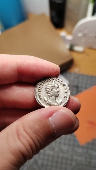 “王之爱好”~古罗马帝国钱币 皇后 埃卓西拉 （生卒年不详）