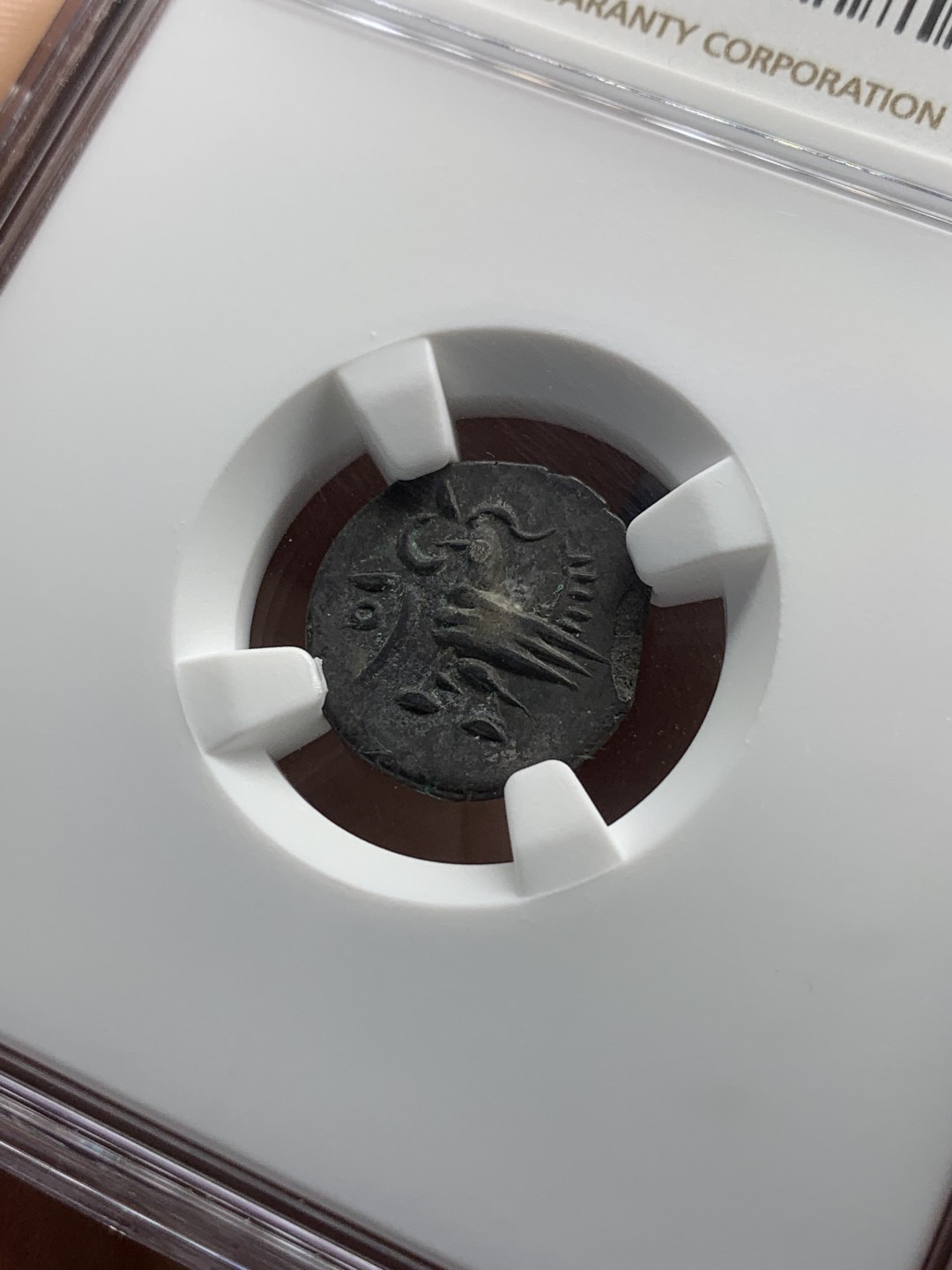 《竞宝斋》第91场-本周日，周一2场连拍（全场不限金额包邮） NGC VF原味 柬埔寨红鸟2p打制银币  红鸟币品种繁多，流通时间较长 非常有特色