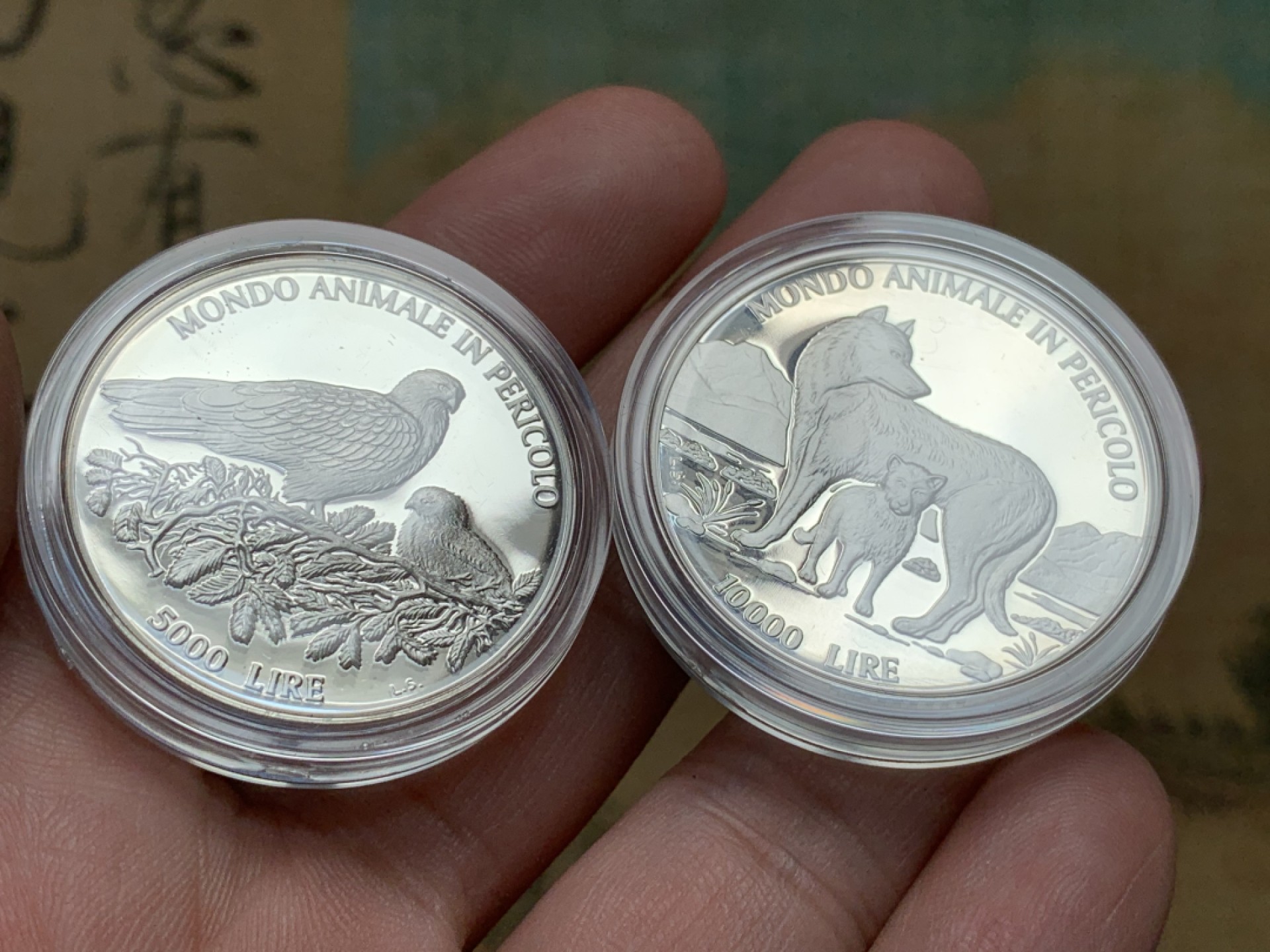 《竞宝斋》第91场-本周日，周一2场连拍（全场不限金额包邮） 原盒证书 圣马力诺1996年 濒危动物系列 5000/10000里拉精致大银币 非常漂亮