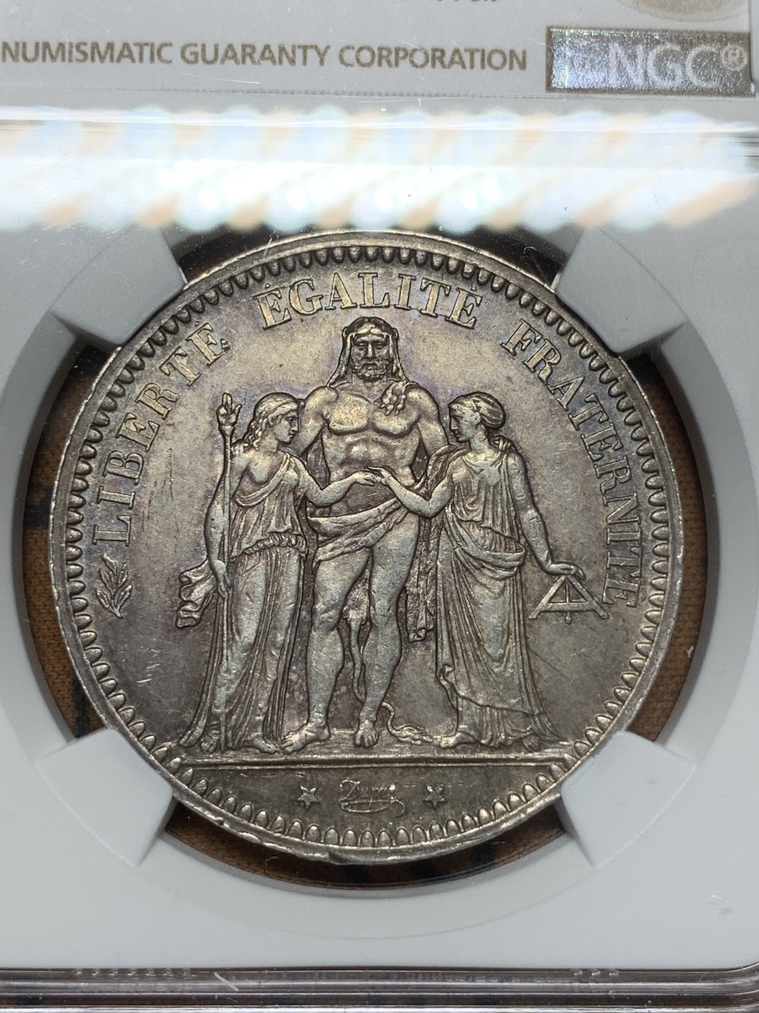 《竞宝斋》第91场-本周日，周一2场连拍（全场不限金额包邮） NGC-MS62 法国 1873年大力神 5法郎银币 老包浆好状态