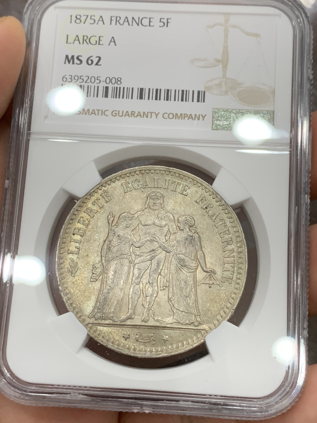 《竞宝斋》第91场-本周日，周一2场连拍（全场不限金额包邮） NGC-MS62 法国1875-A年 大力神5法郎大银币 原光带淡彩 非常漂亮