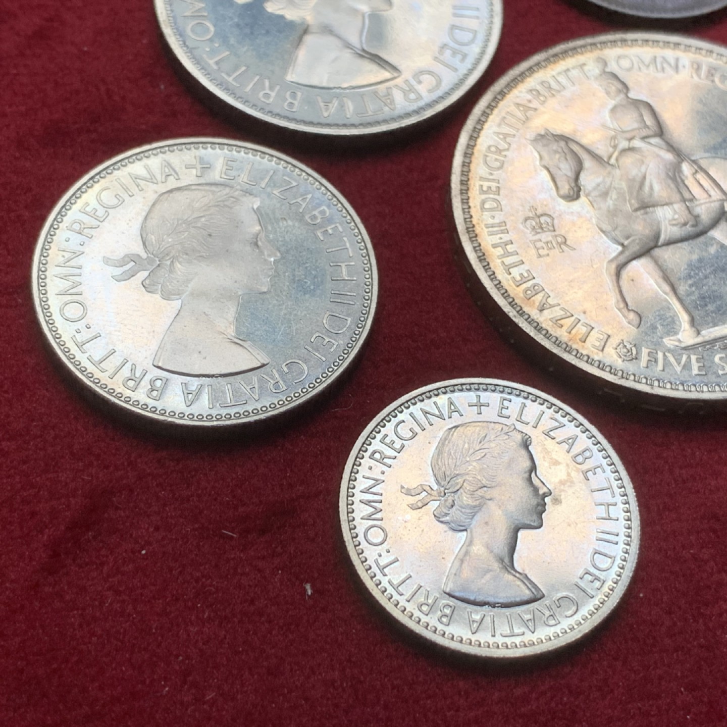 《竞宝斋》第91场-本周日，周一2场连拍（全场不限金额包邮） 英国 1953 伊丽莎白二世登基 精制套装 好品 缺失1便士铜币和6便士