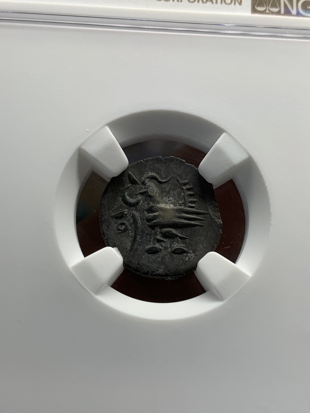 《竞宝斋》第91场-本周日，周一2场连拍（全场不限金额包邮） NGC VF原味 柬埔寨红鸟2p打制银币  红鸟币品种繁多，流通时间较长 非常有特色