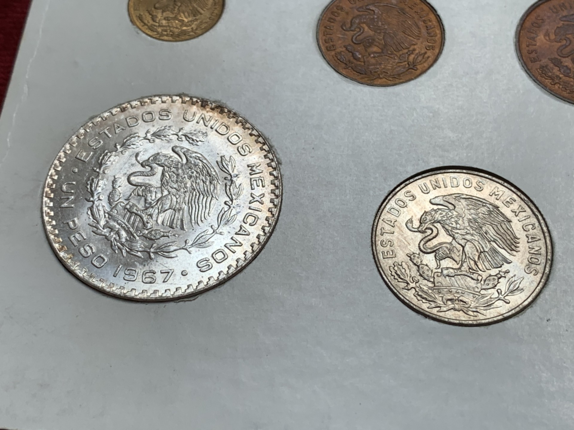 《竞宝斋》第91场-本周日，周一2场连拍（全场不限金额包邮） 墨西哥1960-1967年硬币套装（最大那枚为银币）原版原装，给你初恋般的感觉。