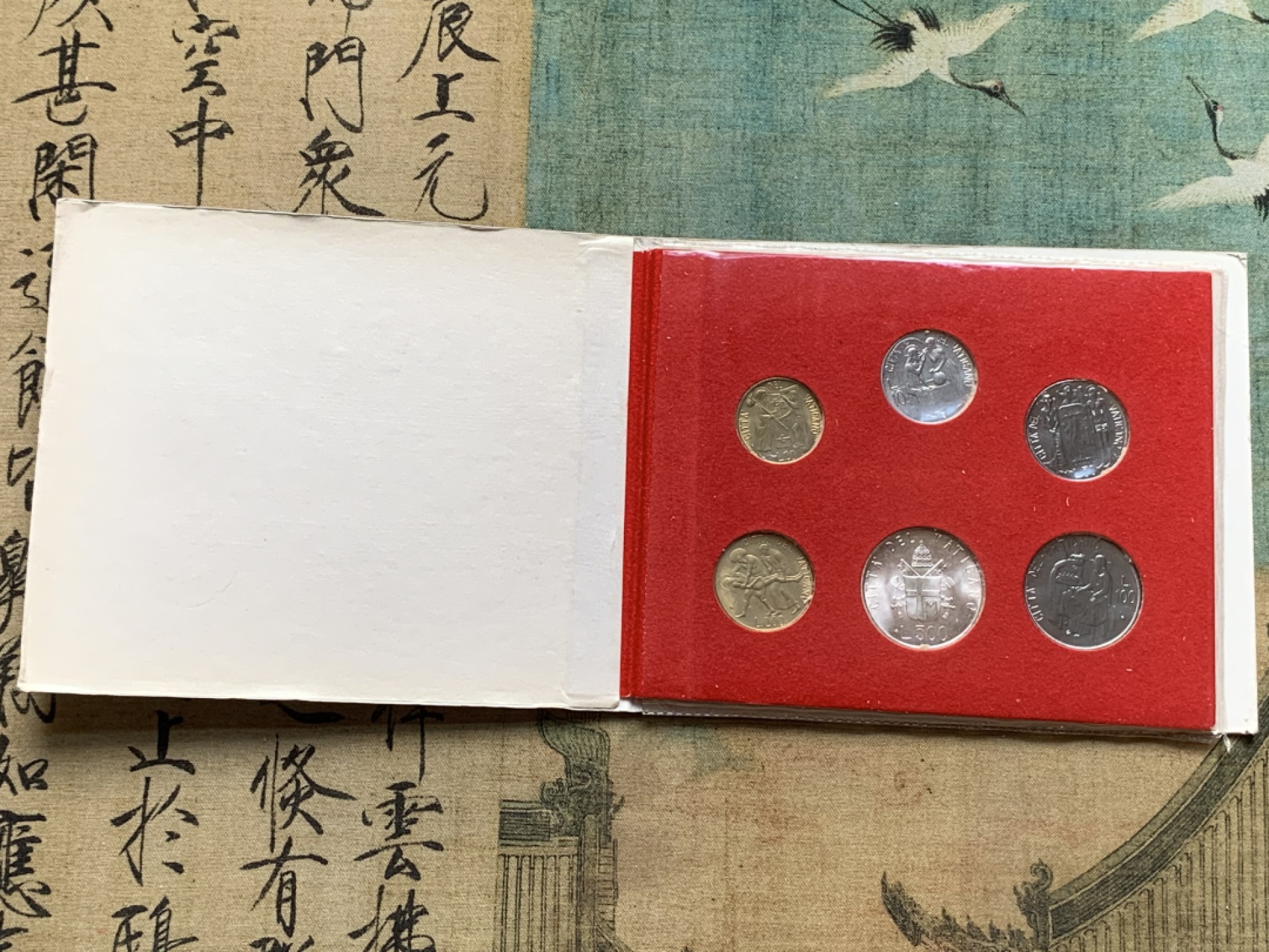 《竞宝斋》第91场-本周日，周一2场连拍（全场不限金额包邮） 卡装 梵蒂冈1981年  教皇6枚纪念币 套装 最大那枚是银币