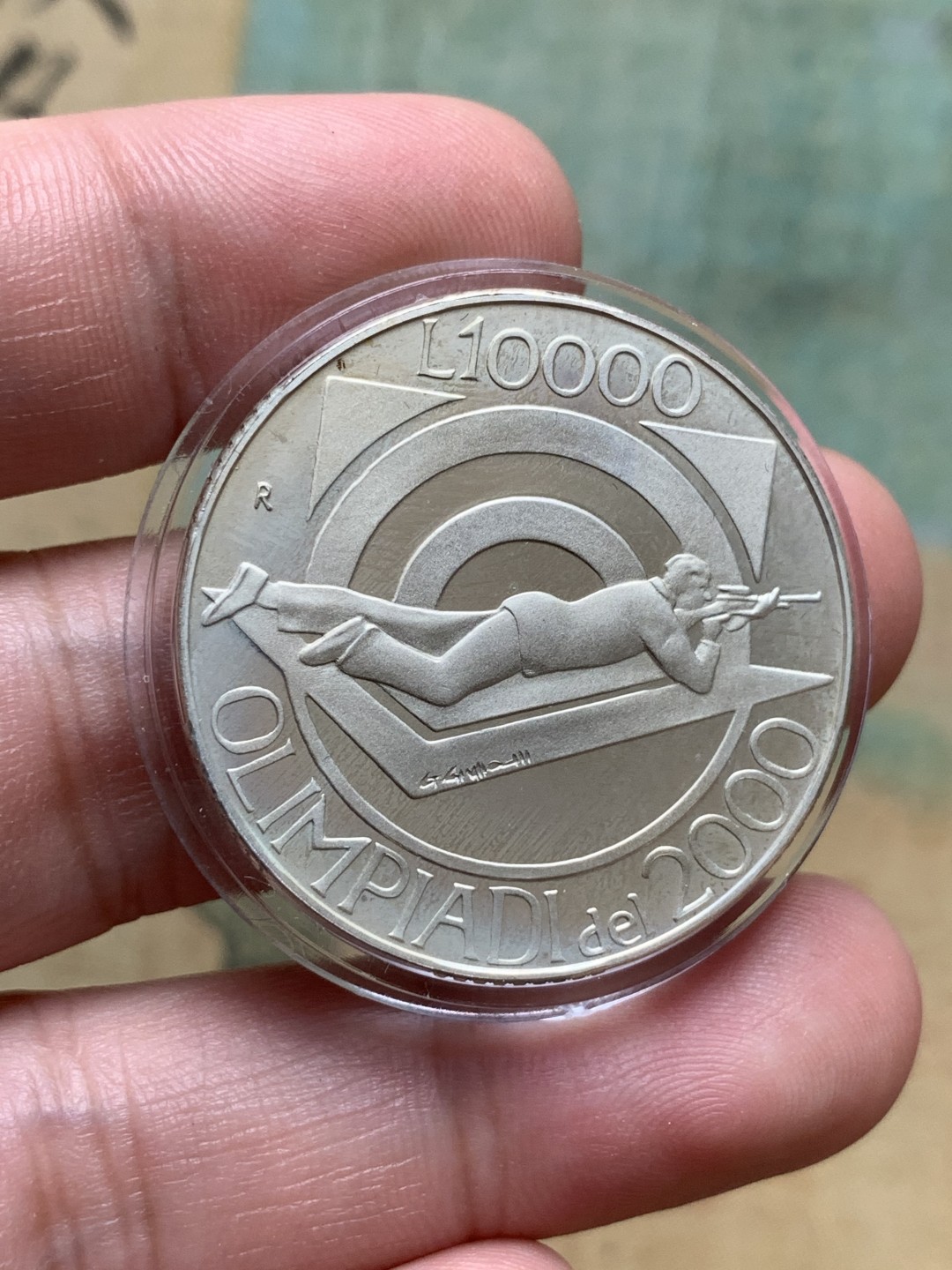 《竞宝斋》第91场-本周日，周一2场连拍（全场不限金额包邮） 原盒证书 圣马力诺1999年 射击 10000里拉精制大银币 22克 835银