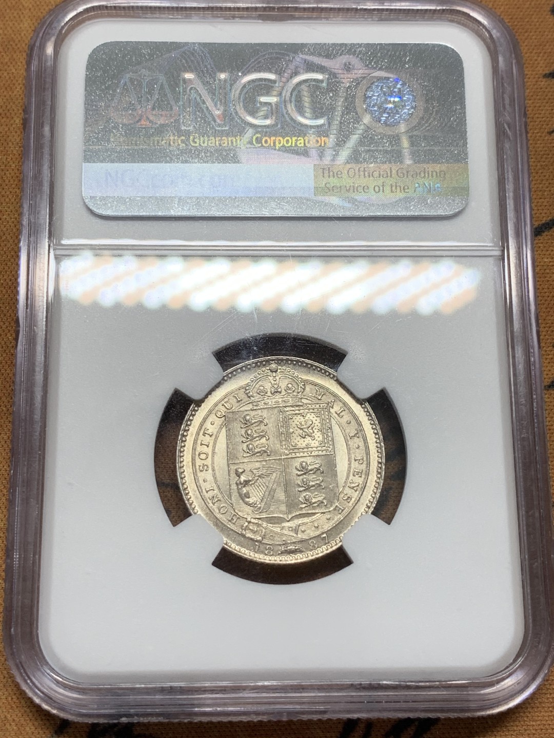 《竞宝斋》第91场-本周日，周一2场连拍（全场不限金额包邮） NGC MS63+ 英国 1887年维多利亚高冠1先令