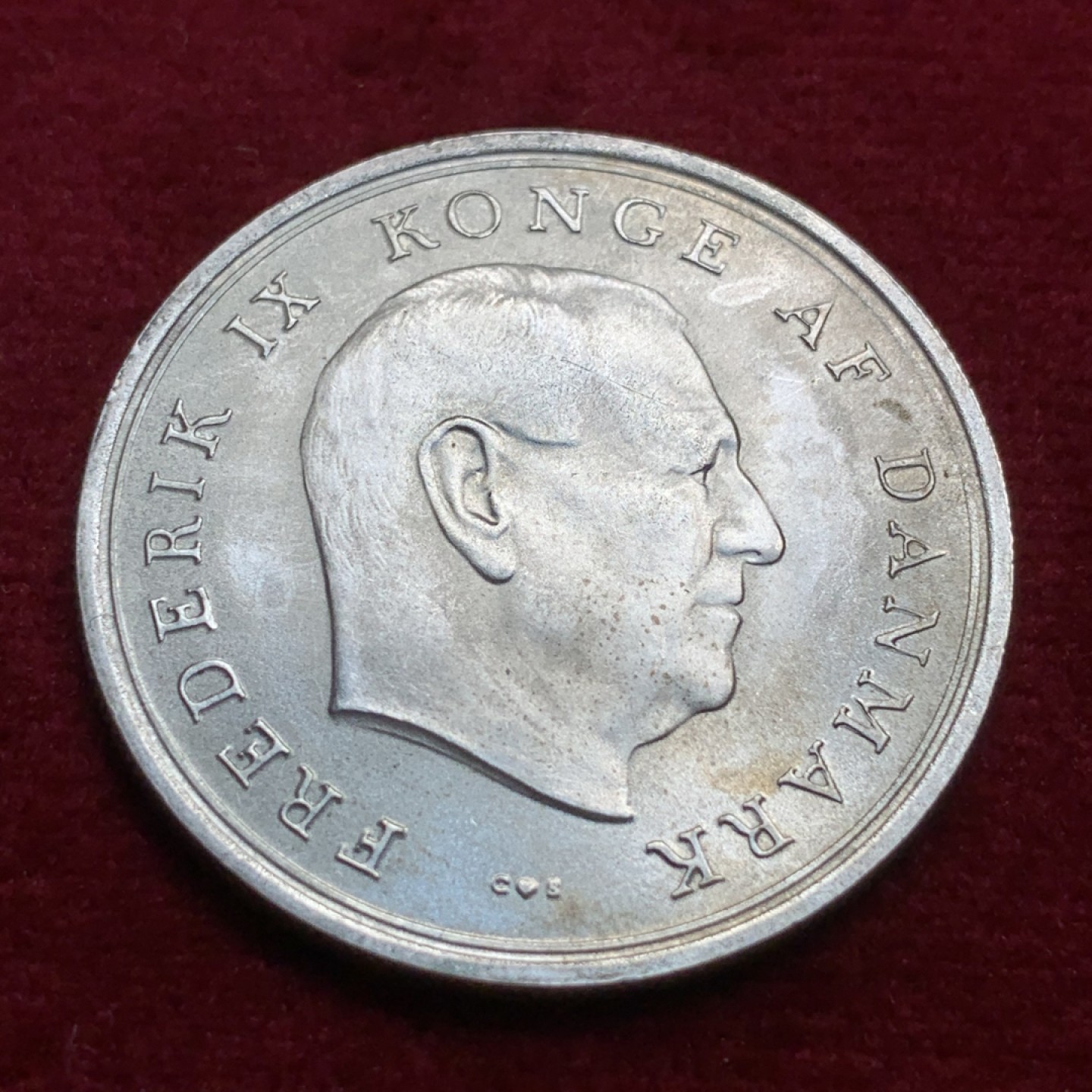 《竞宝斋》第91场-本周日，周一2场连拍（全场不限金额包邮） 丹麦    1967  10克朗  玛格丽特公主婚礼纪念币 转轮光