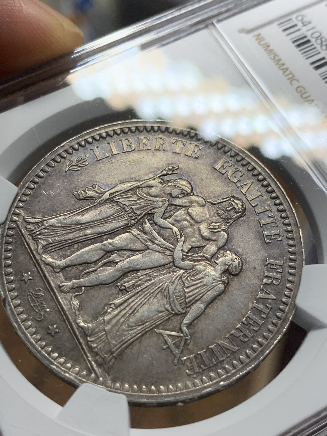 《竞宝斋》第91场-本周日，周一2场连拍（全场不限金额包邮） NGC-MS62 法国 1873年大力神 5法郎银币 老包浆好状态