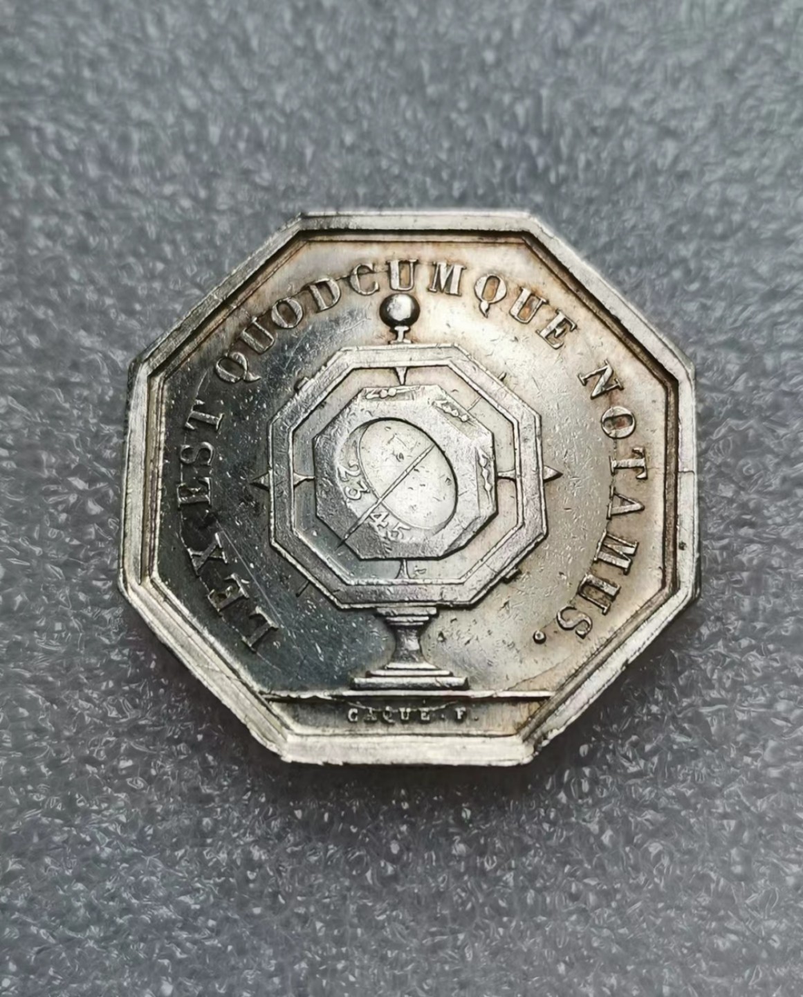 瓶子🏺第55期拍卖会 法国1835年里昂公证人八角JETON银质八角