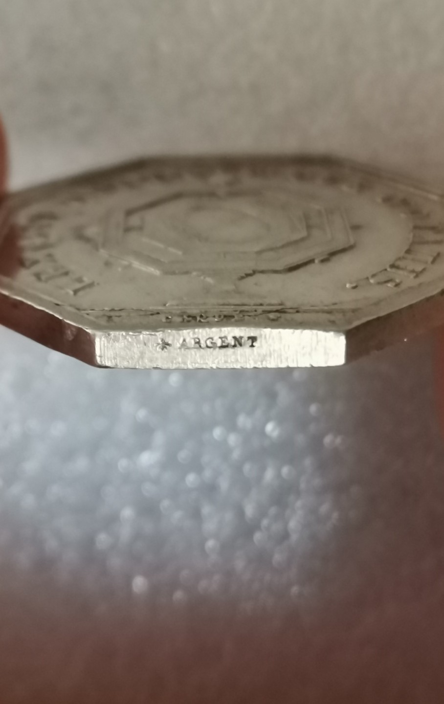 瓶子🏺第55期拍卖会 法国1835年里昂公证人八角JETON银质八角