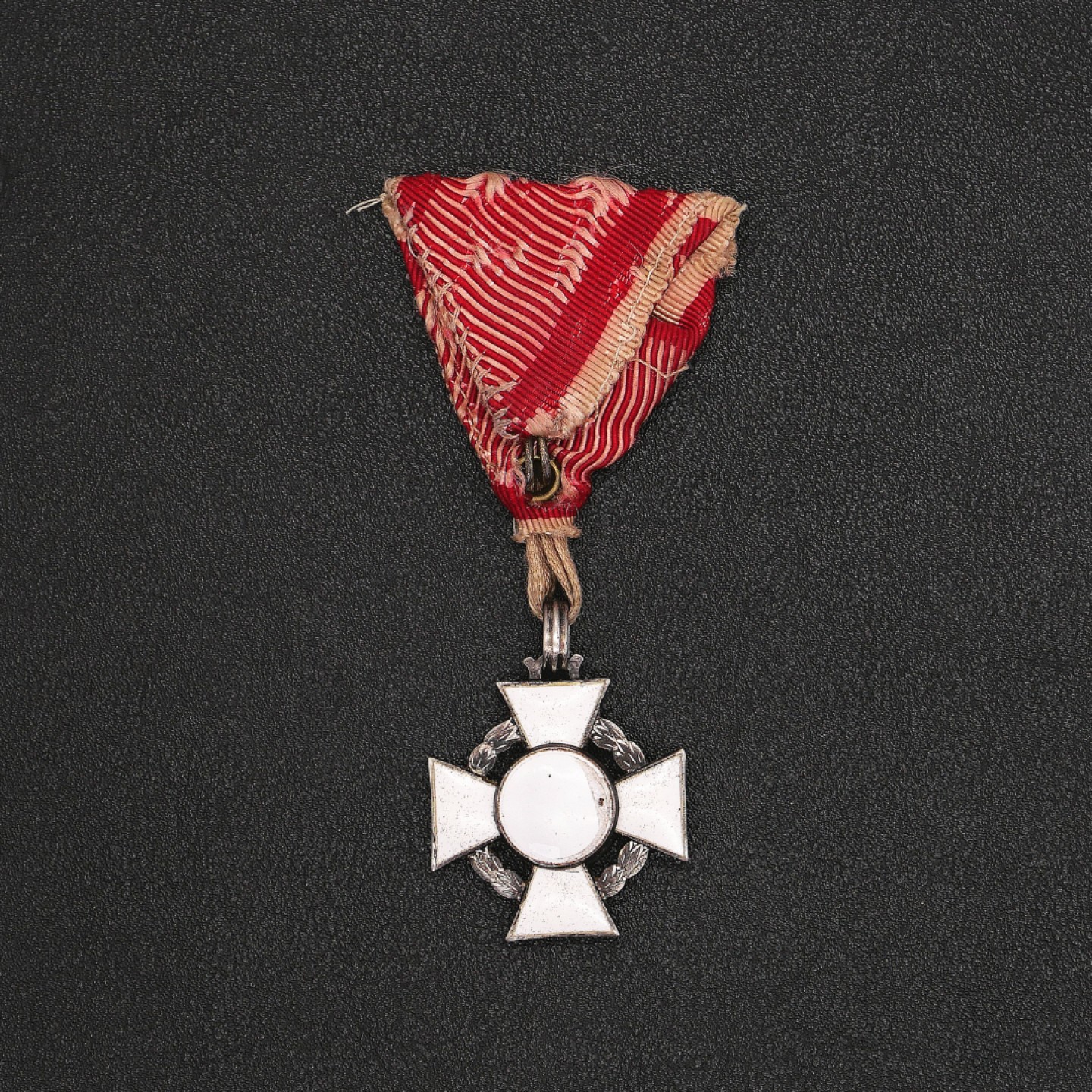 勋章奖章交易所9月3日群拍 银质奥匈帝国军事功勋十字勋章