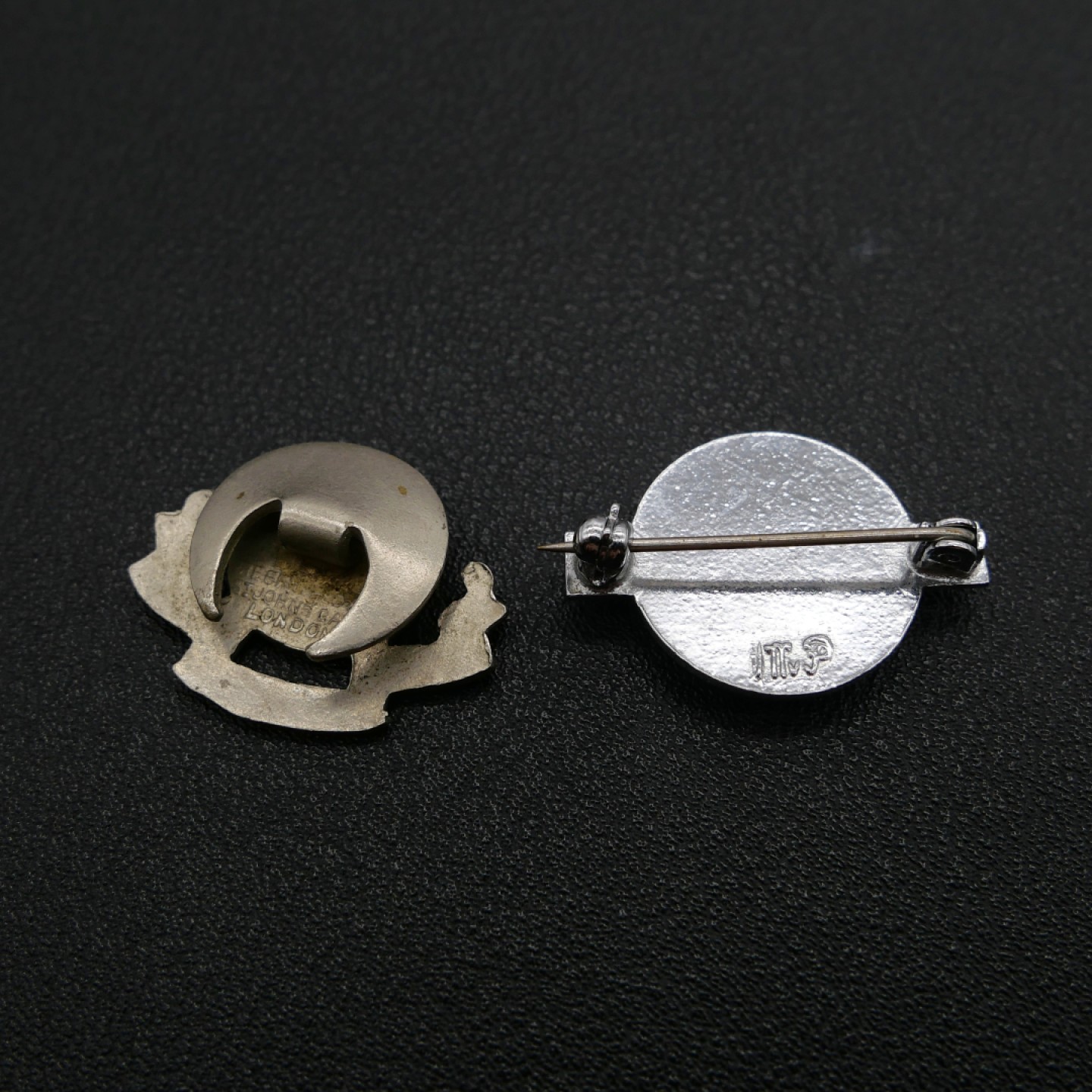 勋章奖章交易所9月3日群拍 英国圣约翰证章一组