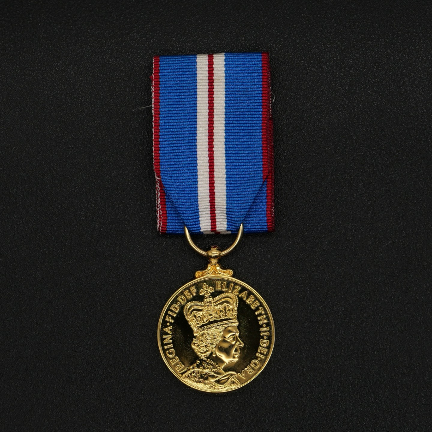 勋章奖章交易所9月3日群拍 英国伊丽莎白二世金禧奖章代章