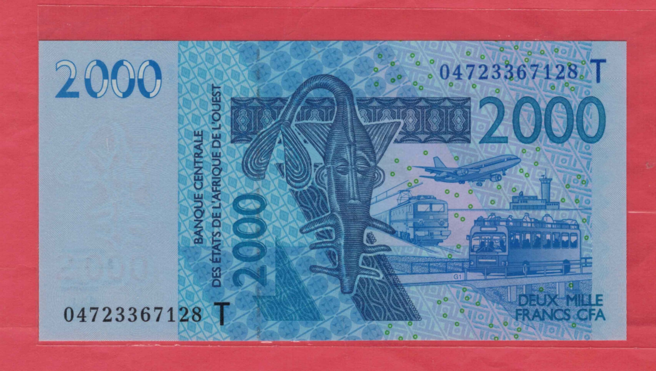 西非2003年(2004年)2000法郎 多哥 字母T 非洲纸币 UNC