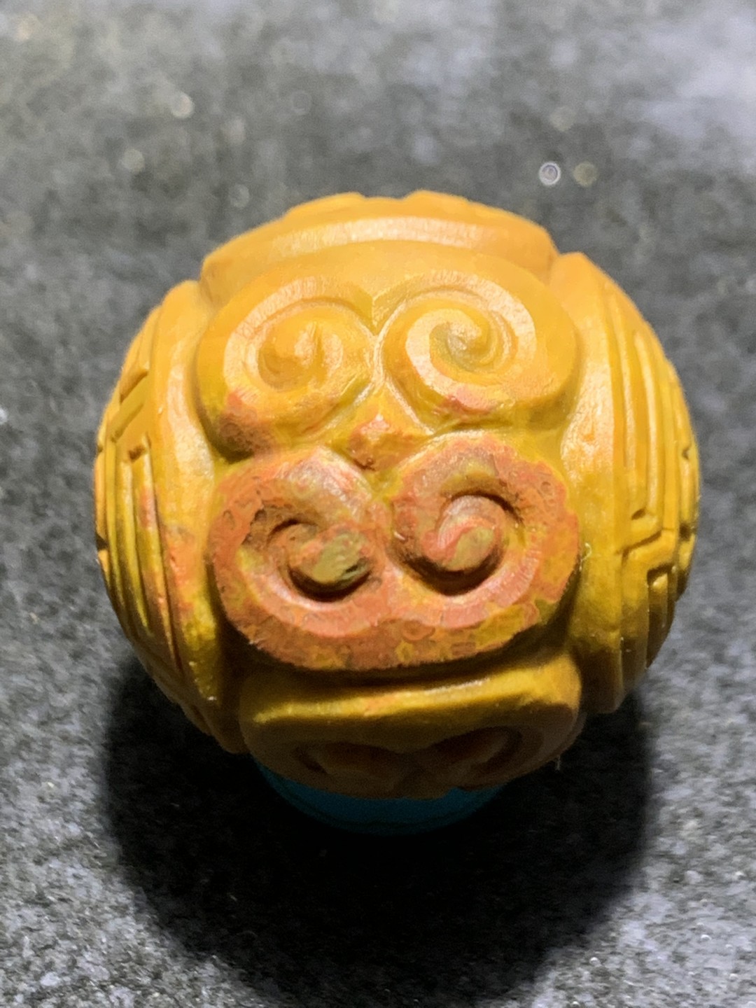 精美战国红玛瑙雕刻回纹珠一颗！