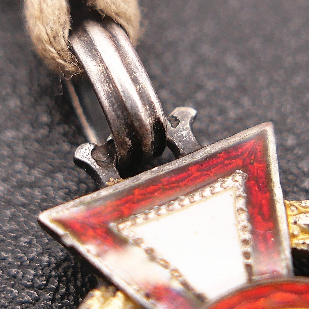 勋章奖章交易所9月3日群拍 银质奥匈帝国军事功勋十字勋章