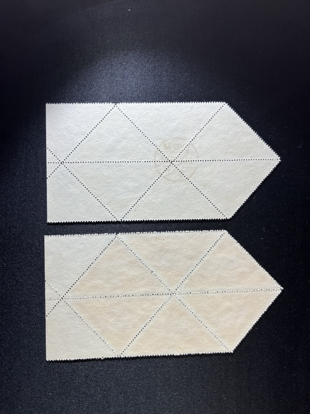 洪涛臻品 精选邮票限时拍卖第十六期 纪10和平再版盖销，3-1  3-2六方连1对，三俗稀缺，三角票鼻祖，版撕品质，状态一流，新票价格高，盖销更高性价比，全品可评级，所有拍品包过灯，注意捡漏
