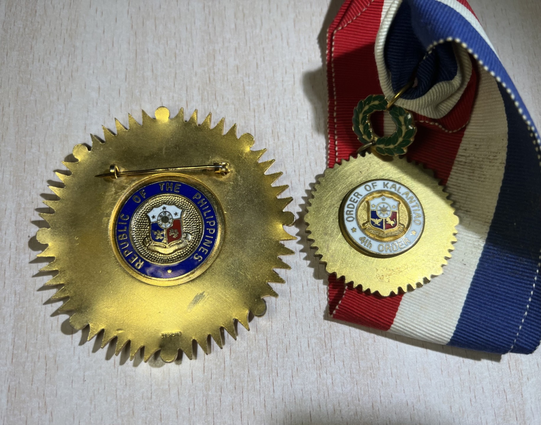 大猫徽章拍卖第201期 菲律宾🇵🇭 卡兰提奥勋章 大型铜质