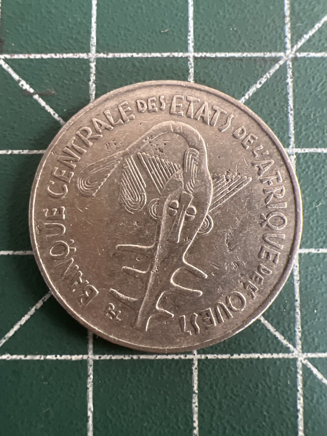 泡泡堂第七十九期  世界硬币纪念章邮票专场（无押金，无佣金，捡漏，全场20包邮，偏远地区除外） 西非100法郎