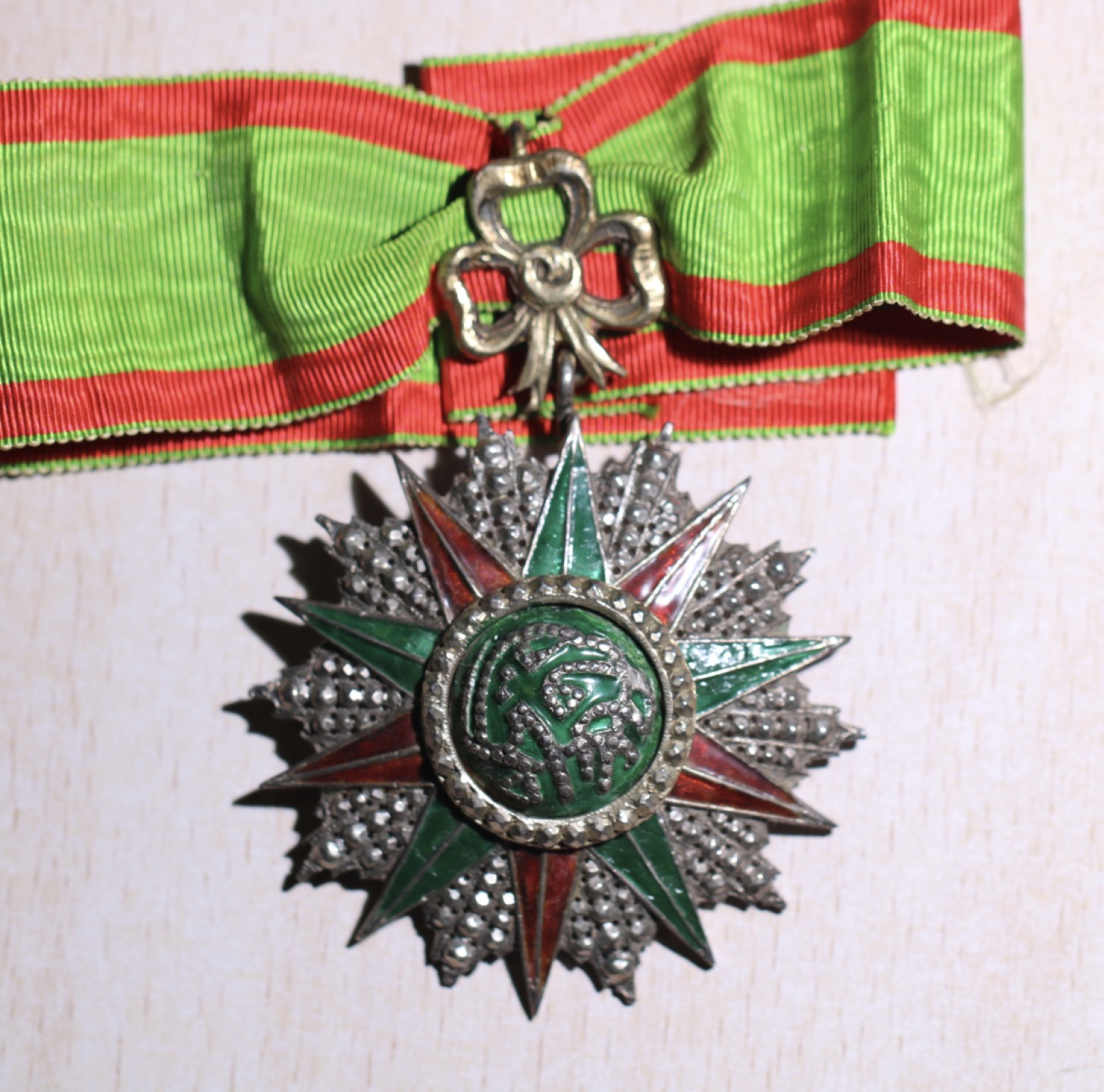 大猫徽章拍卖第201期 突尼斯光荣勋章 指挥官级 银质 珐琅部分修补