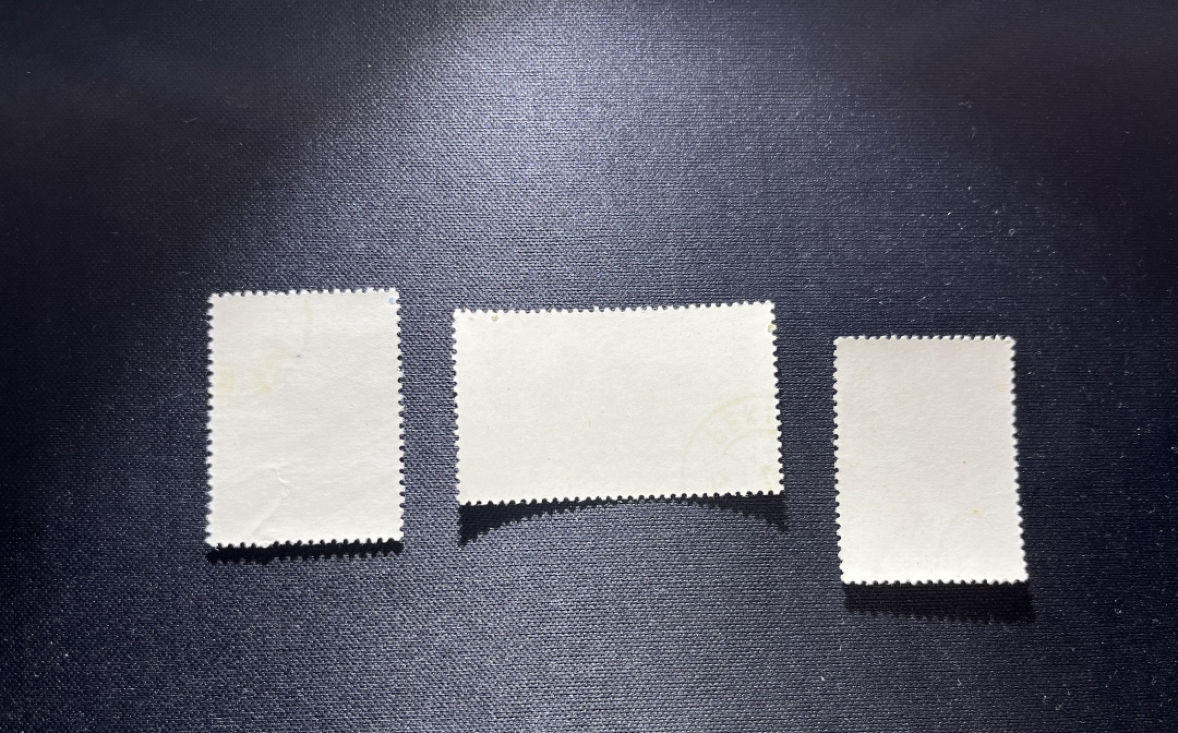 洪涛臻品  精选邮票限时拍卖第十七期 特59熊猫盖全   版撕的，-1纸质折，-2全品，-3小黄点，总体算上品吧，所有拍品包过灯，新票价格高，盖销一样欣赏，注意捡漏